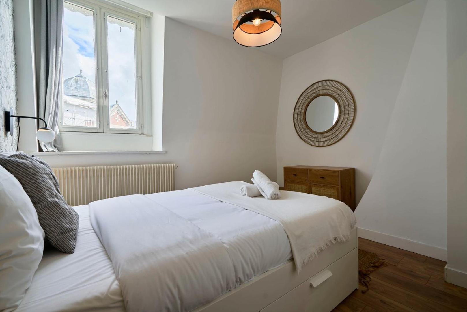 Duplex 2 Bedrooms 2 Bath Lille Kültér fotó